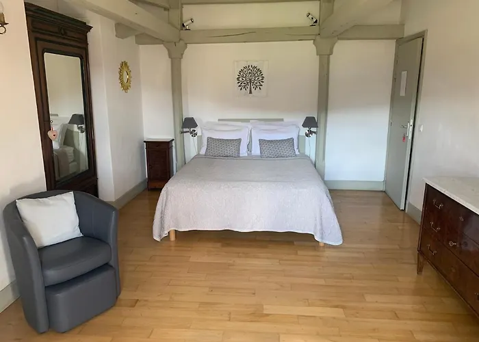 Bed & Breakfast D'hotes Maison Redon Tour-de-Faure