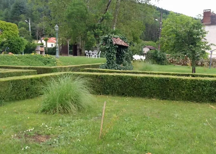 D'hotes Maison Redon Bed & Breakfast Tour-de-Faure