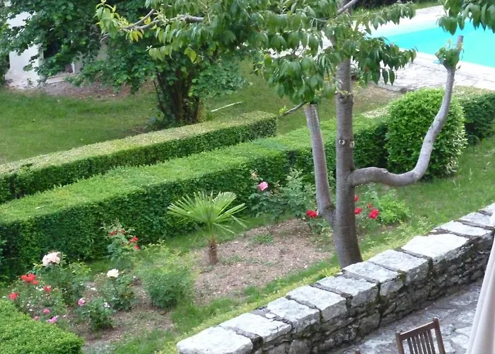 D'hotes Maison Redon Bed & Breakfast Tour-de-Faure